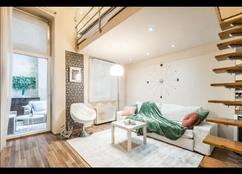 Center Studio With Sauna And Patio Apartamento Budapest